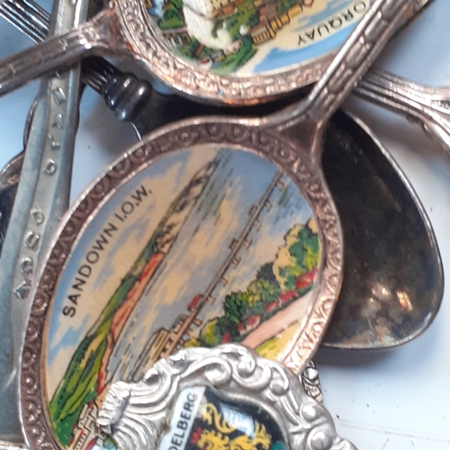 38 - Very large quantity of EPNS and silver plate collectors spoons. Very collectable, mostly vintage lot... 