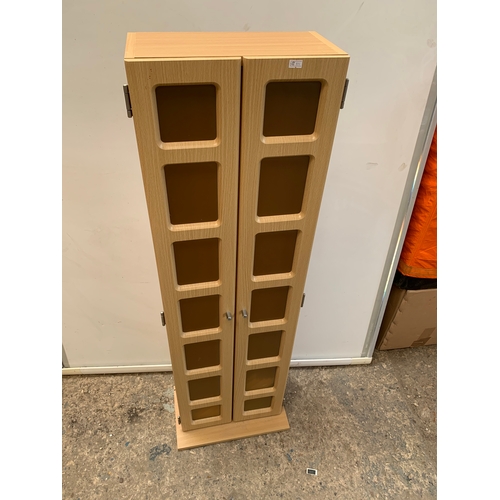 186 - 5ft tall narrow shelving unit