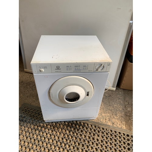 342 - Indesit small 3kg tumble drier tested and working