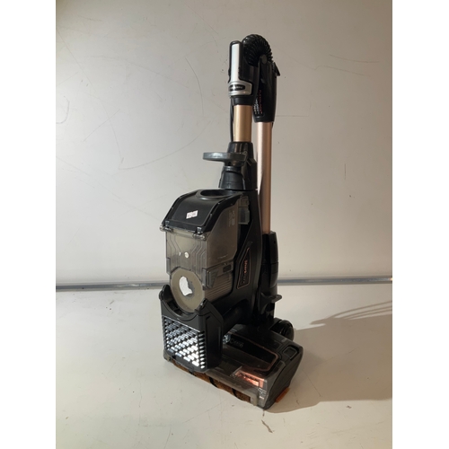 172 - Shark flex vacuum cleaner untested