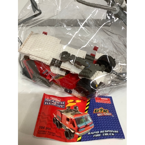 372 - Lego rapid response fire truck