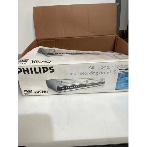 279 - Philips DVD/VHS player with remote