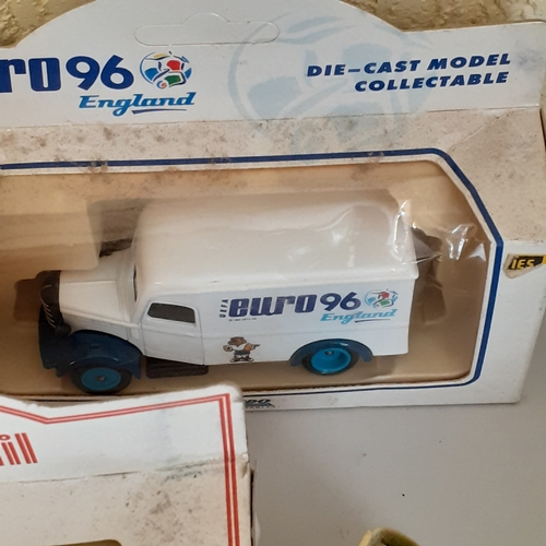 29 - Collectable diecast lot. Includes three boxed  items - Euro 96, Londons burning and Royal mail, alon... 