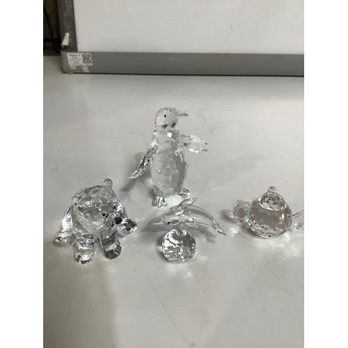 86 - Clear resin animal ornaments