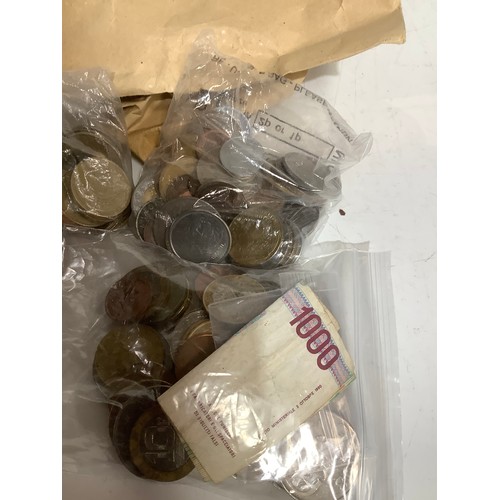 90 - Large quantity of  foreign coins to inc notes