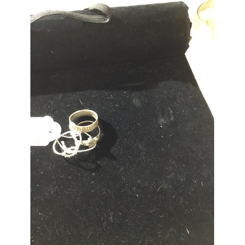 112 - 925 silver rings - sizes L & M - 4.6g