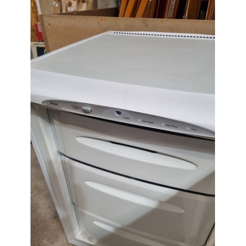 65A - Hotpoint future under counter 3 drawer freezer good working order