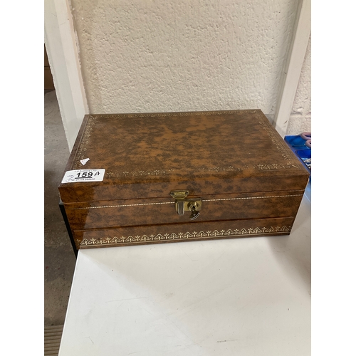 159A - Large 32cm x21cm jewleery box with key