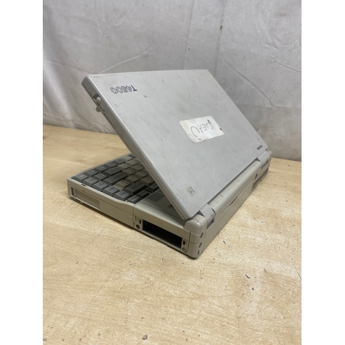 201A - Vintage Toshiba T4500 laptop - as untested