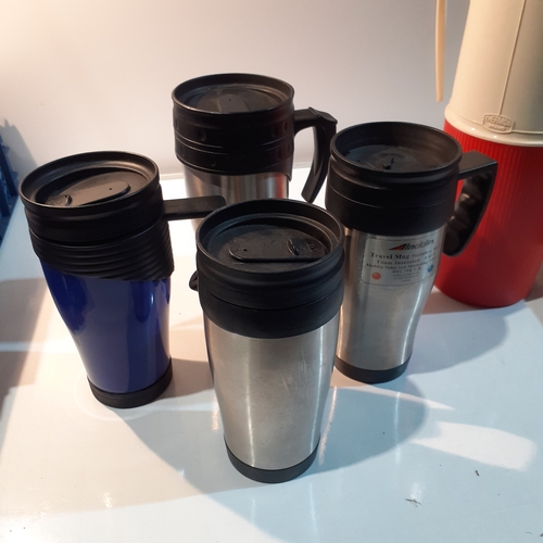 1 - 2 Thermos flasks. Metal stainless 1.8 litre and old style 30 fl oz. Also 4 individual insulated trav... 