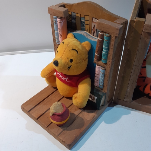 14 - Winnie the Pooh and Tigger bookends. Nice detail. Would benefit a clean but no damage