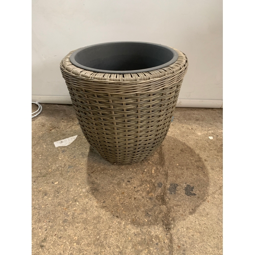 435 - Rattan garden planter