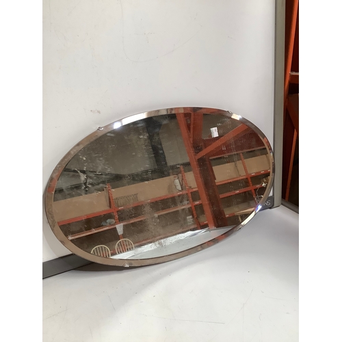 286 - Oval vintage mirror