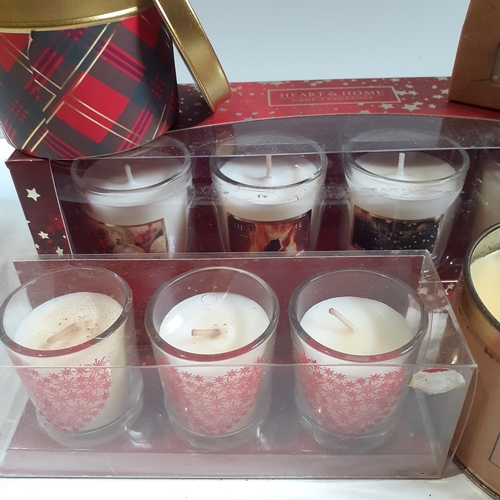 40 - Scented candles. Christmas theme scents. Unused