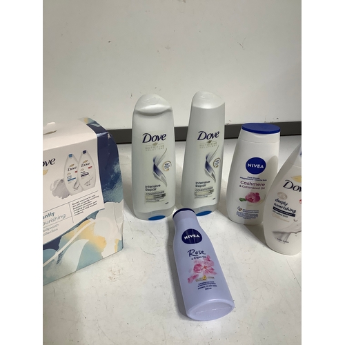 371 - Bag of dove gift set and more dove & Nivea items body wash conditioner etc