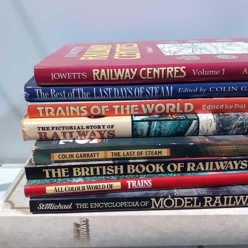 31 - Quantity of locomotive books and magazines  Model railway books, steam, and various other genre. Goo... 