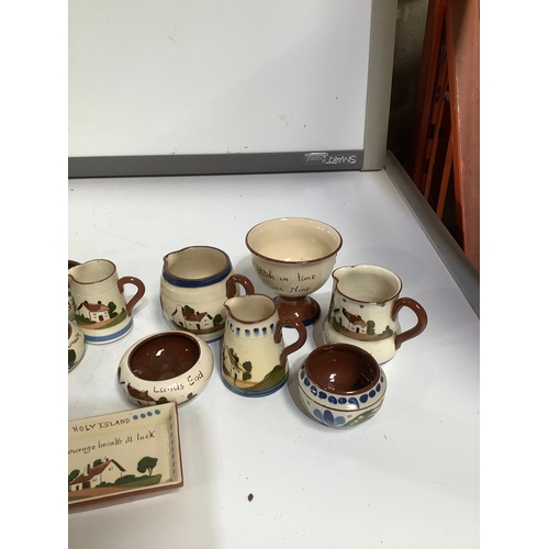 402 - 2 x 6 Torquay pottery ware items