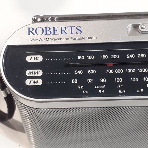 5A - 2 Roberts portable radios. One Ecologic 1 and a 3 band New classic. Sold as untested