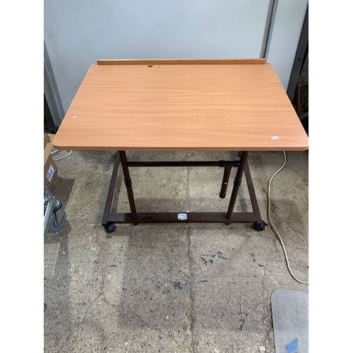 173 - Pair of adjustable tables - ideal for jigsaws