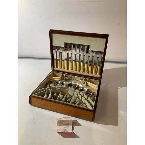 48 - Lewis Rose & Co canteen of cutlery in wooden case