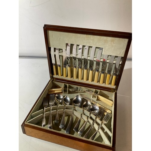 48 - Lewis Rose & Co canteen of cutlery in wooden case