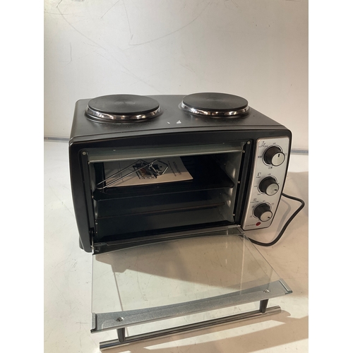 213 - Tabletop oven grill with top hob sections