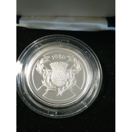 30A - 1986 silver proof 2 pounds coin (commonwealth games) in original blue presentation box