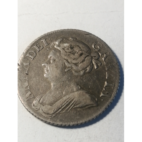 37A - 1709 Queen Anne shilling in very fine condition