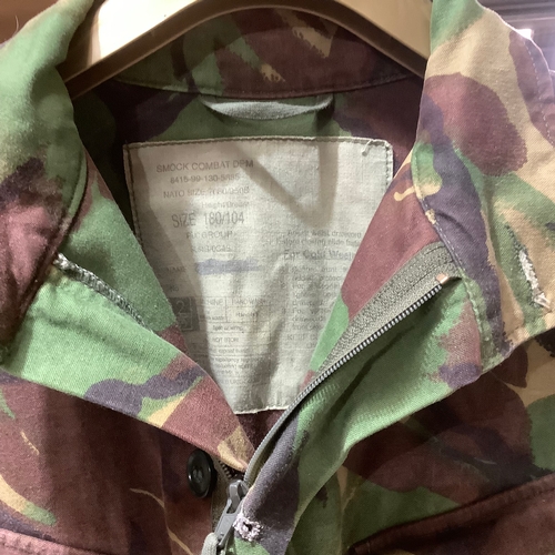 395 - Camouflage Size 180–104 jacket