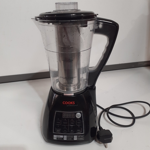 35 - Cooks Professional soup maker. Model D7528/KA0168. Working