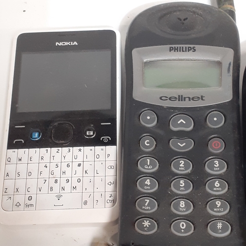 36 - Old phones x 7. Includes Cellnets, Nokia, Motorola etc