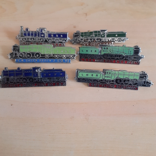 73A - A collection of 6 train related badges. Included is class JIS O-6-O EX G E.R, W.R CASTLE 4.6.0, E.R ... 