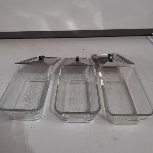 32 - 3 x Glasbake hostess trolley glass dishes with stainless lids. Good condition