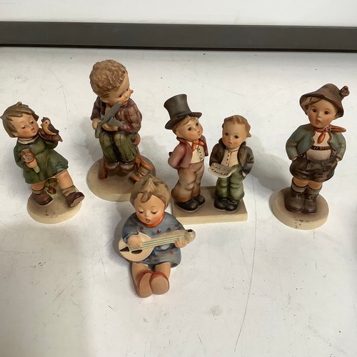 61 - West German W Goebel ceramic figures