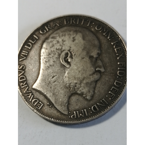 38A - COINS : 1902 Edward VII crown in very fine condition