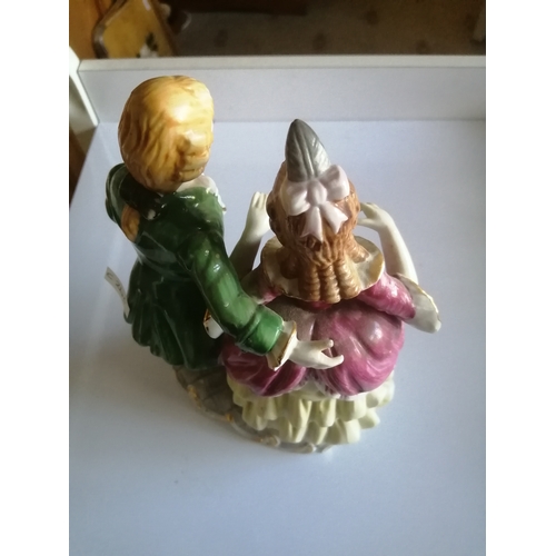 41A - Courting couple figurine (20cm tall)