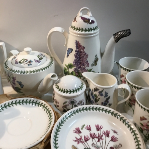 292 - Large quantity of Portmeirion Botanic Garden ware inc coffee pot, teapot, dishes & more