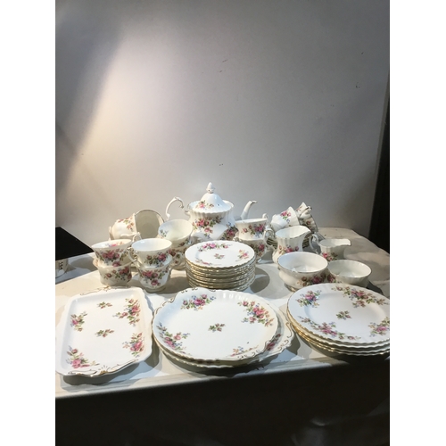 301 - Royal Albert Moss Rose tea service set