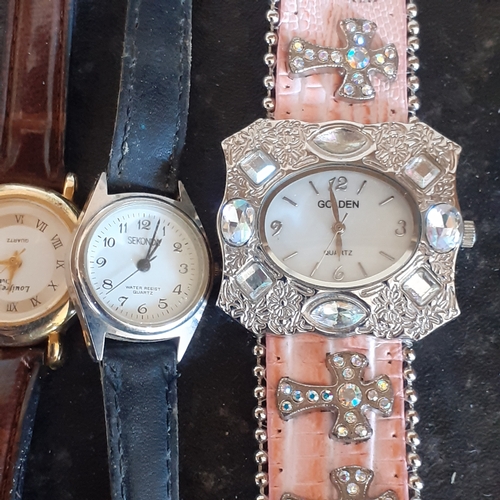 67 - Quantity of women's watches. Various makes requiring batteries