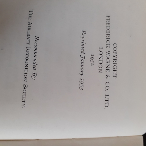 19 - Three Observer's books on aircraft. 1953, 1976 and 1980. Overall books are good but one has missing ... 