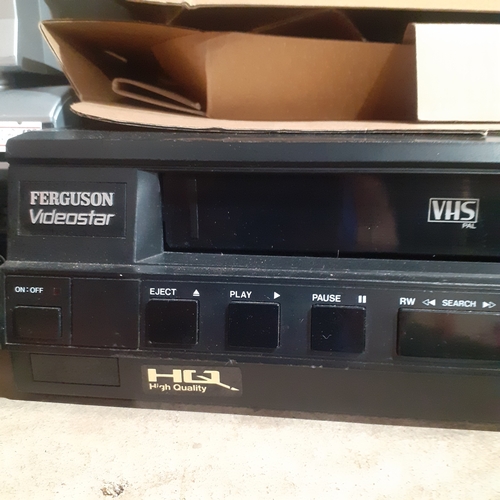 35 - Large lot of mixed audio/visual, including leading brands. All as untested. Vhs players, DVD, brand ... 