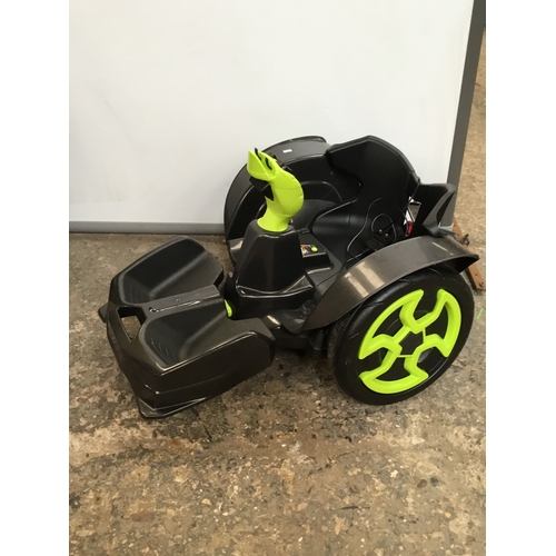 171 - Child’s ride on vehicle - does 360 spins - sold as spares either needed battery or new charger