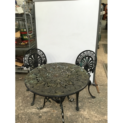 481 - Aluminium garden table & 2 chairs