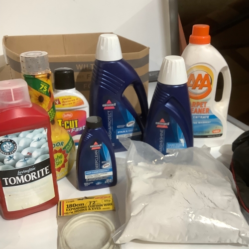 272 - Mixed box of items stain trapper bissell wash & shine hard floor cleaner and lots more