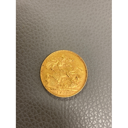 100A - 1907 full gold sovereign - Edward VII - in very fine condition