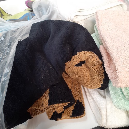 34 - An assortment of various towels. Various sizes from hand to bath. Good clean used condition