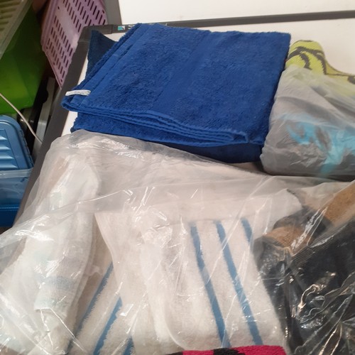 34 - An assortment of various towels. Various sizes from hand to bath. Good clean used condition