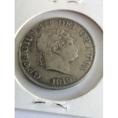 37A - COINS : 1819 George III halfcrown in very fine condition