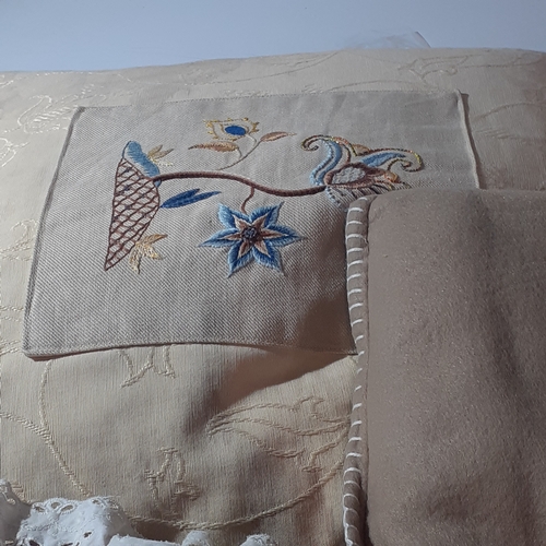 24 - Quantity of cushions. Vintage types, some with detailed embroidery patterns. Overall good condition.... 