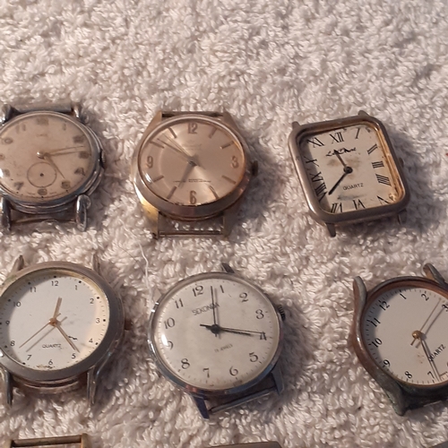 39 - A quantity of watches and watch faces including a Pierre Gordni, titanium, quartz movement, water re... 